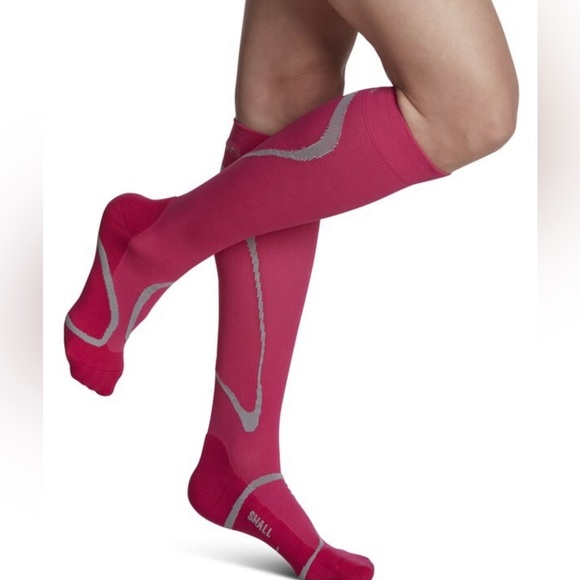 NEW Sigvaris Medical 412C Motion High Tech (Traverse)Socks 20-30mmHg Large - Picture 4 of 7